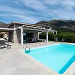 Costa Bianca Κοιλάδα
