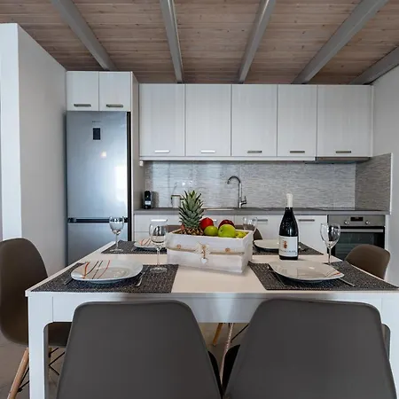 Costa Bianca Koilás