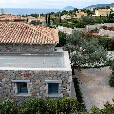 فيلة Costa Bianca