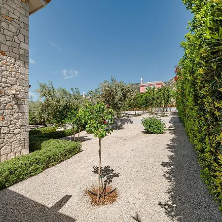 Villa Costa Bianca