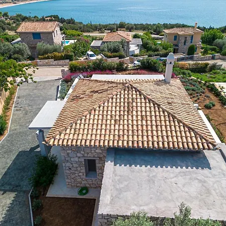 Villa Costa Bianca *