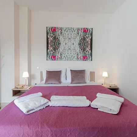 فيلة Costa Bianca