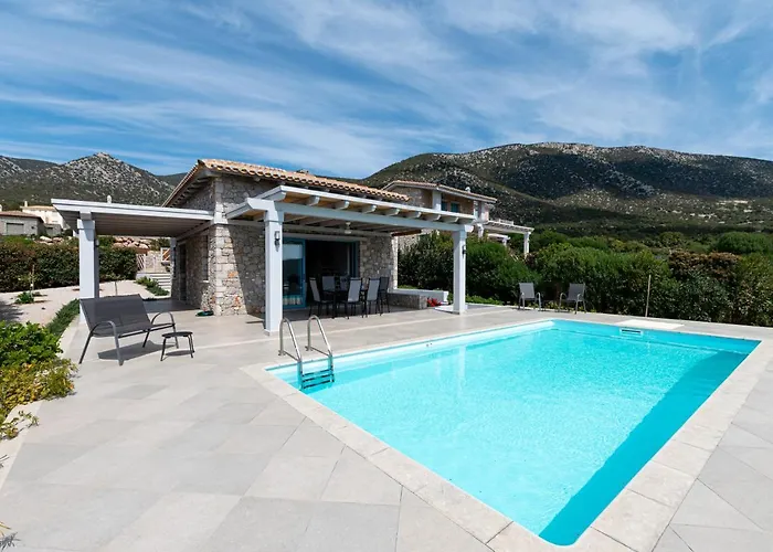 Costa Bianca Koilás