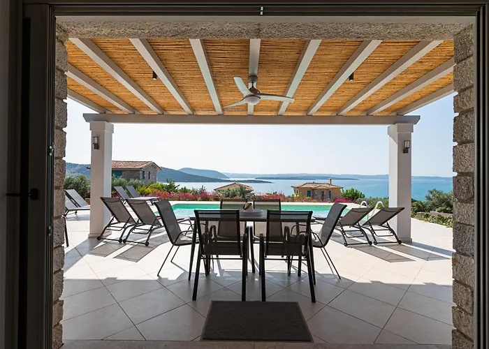 Costa Bianca Koilás